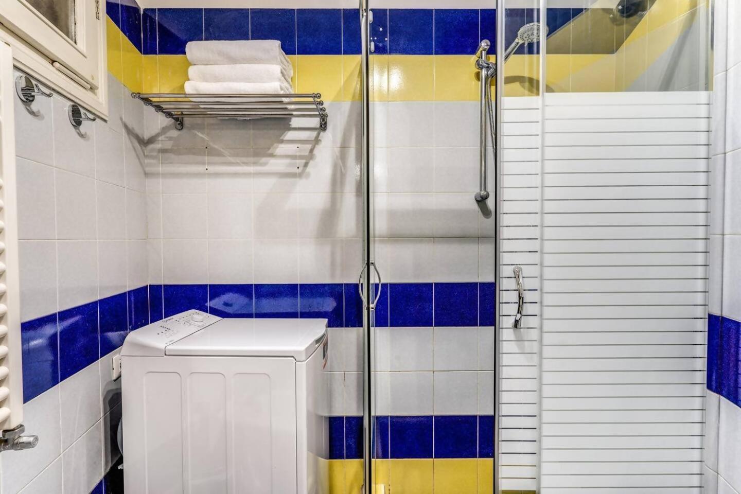 Splendid Flat On The Tiber River Roma Exterior foto